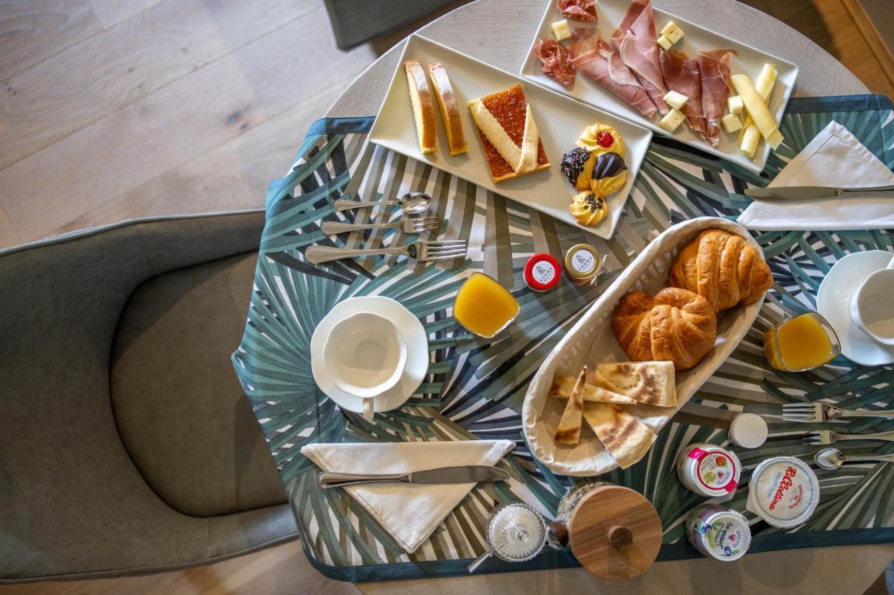 Forma Your Boutique Suite Corciano Eksteriør bilde