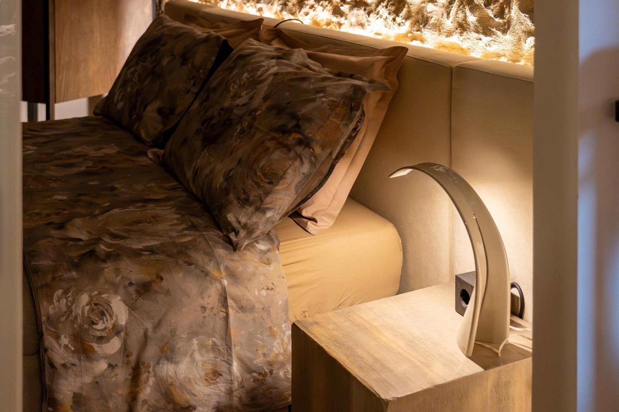Forma Your Boutique Suite Corciano Eksteriør bilde