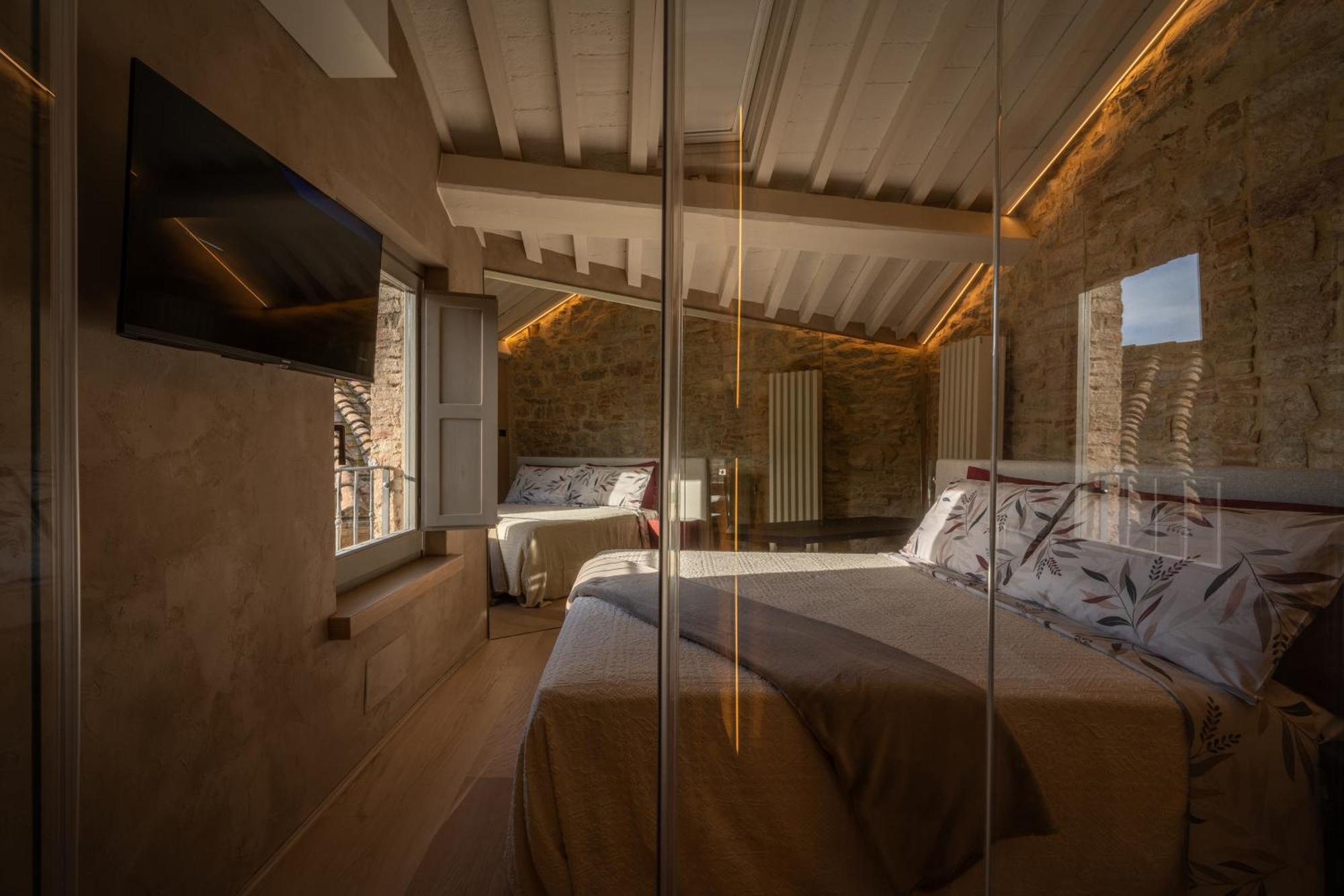 Forma Your Boutique Suite Corciano Eksteriør bilde